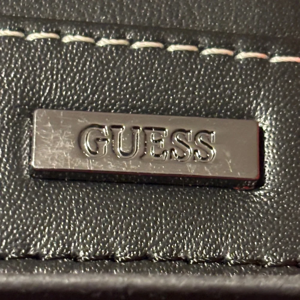 Guess‎ Black Leather RFID Wallet